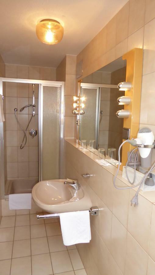Haus Rosmarin Hotel Schrobenhausen Ngoại thất bức ảnh
