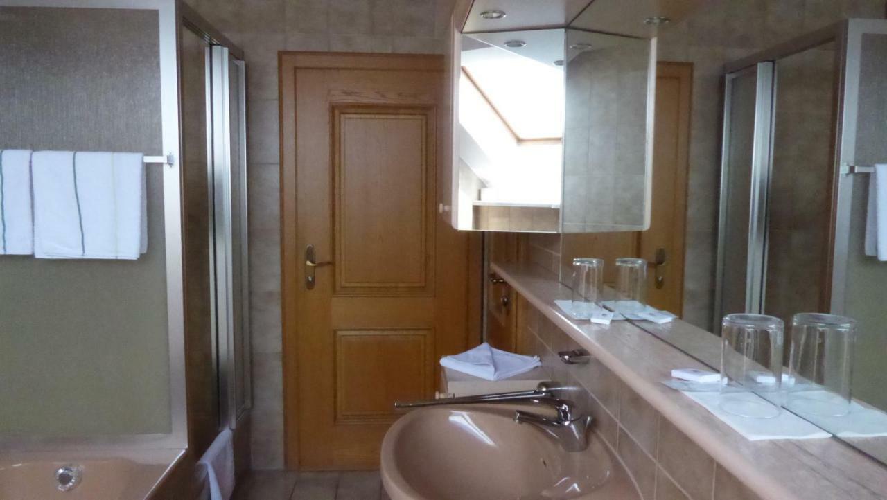 Haus Rosmarin Hotel Schrobenhausen Ngoại thất bức ảnh